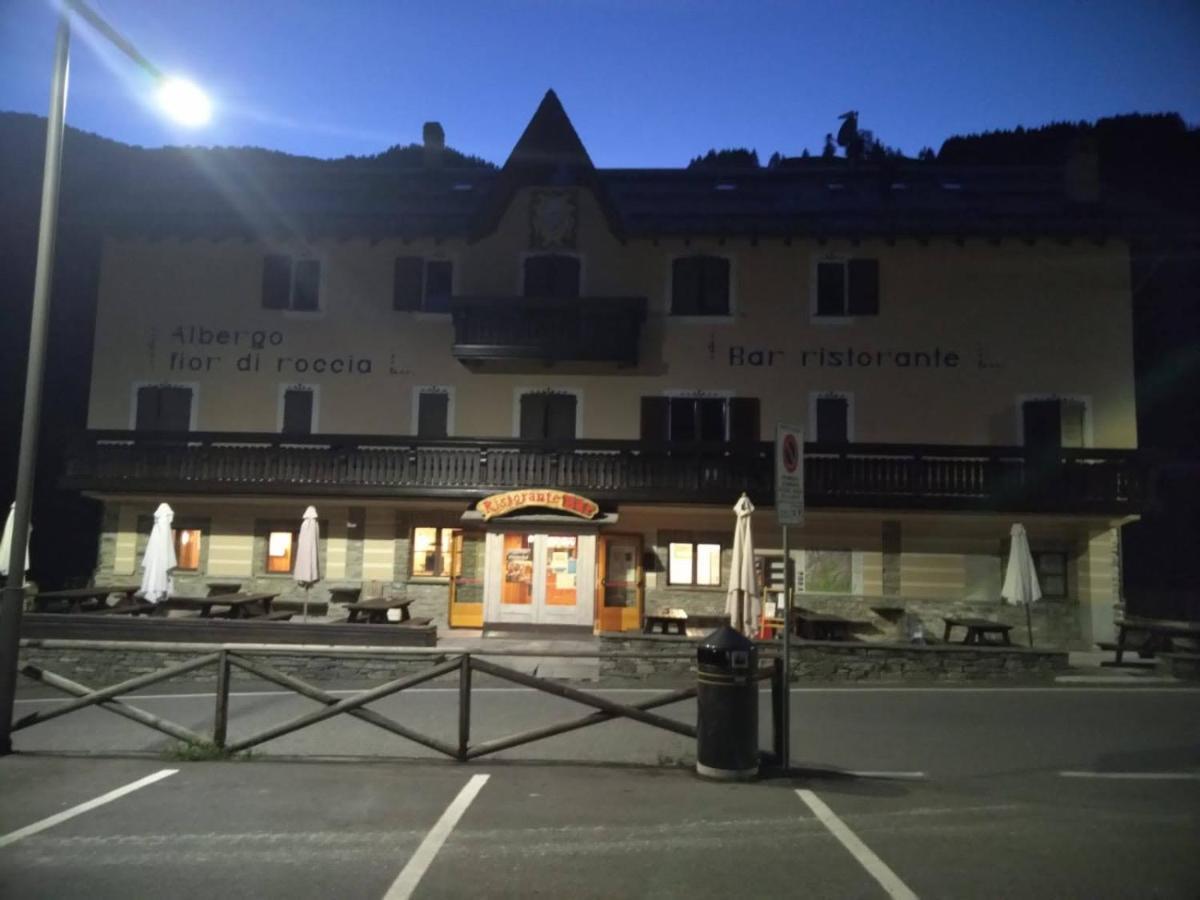 Fior Di Roccia - Valmalenco - Hotel & Mountain Restaurant Lanzada Ngoại thất bức ảnh